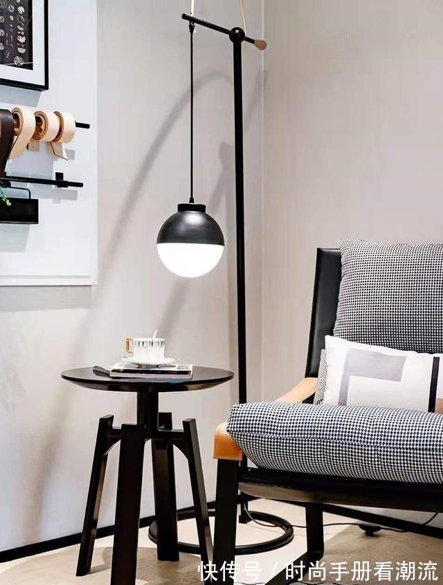 楼梯|独身女白领70㎡复式小公寓,两层设计都很迷人,被治愈了!