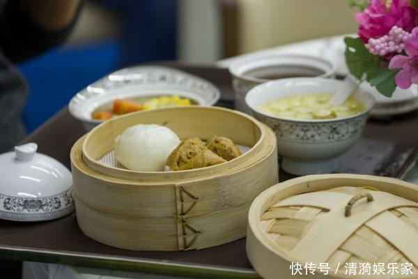 好处|早起空腹吃三种食物,坚持一个月,皮肤好了,腹间赘肉慢慢消失