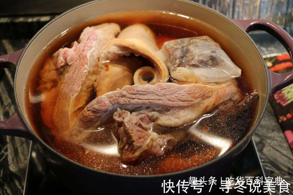 卤味店老板汤里多加这“2味”，不管卤什么菜，保证美味10倍