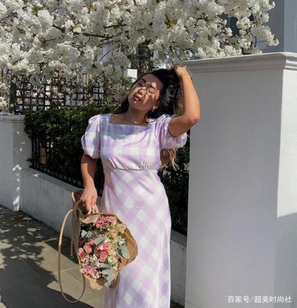 初夏如何优雅露肤?专属胖女孩的时髦穿搭法,通勤、约会都适用