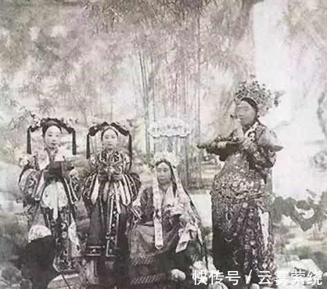 李莲英@外国人画的慈禧是什么样的每一张都是一个笑话!