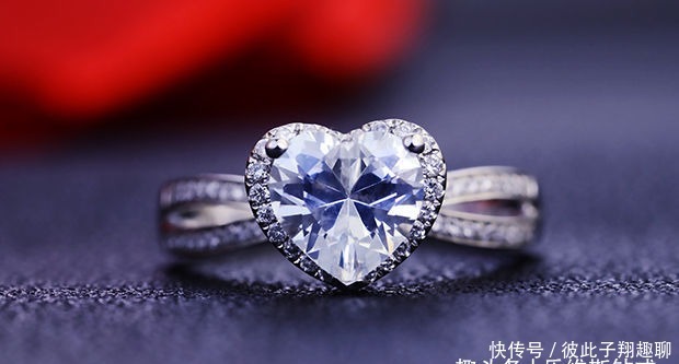 受骗|订婚戒指多少钱?怎么买更有性价比?如何选不会受骗?