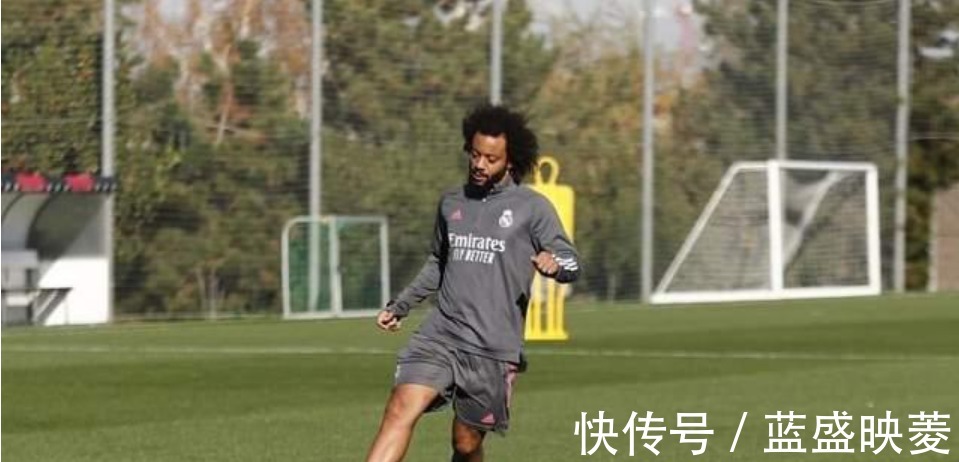 伯纳乌|深度马塞洛迎来与皇马分别时刻,十五年银白荣光,终究曲终人散!