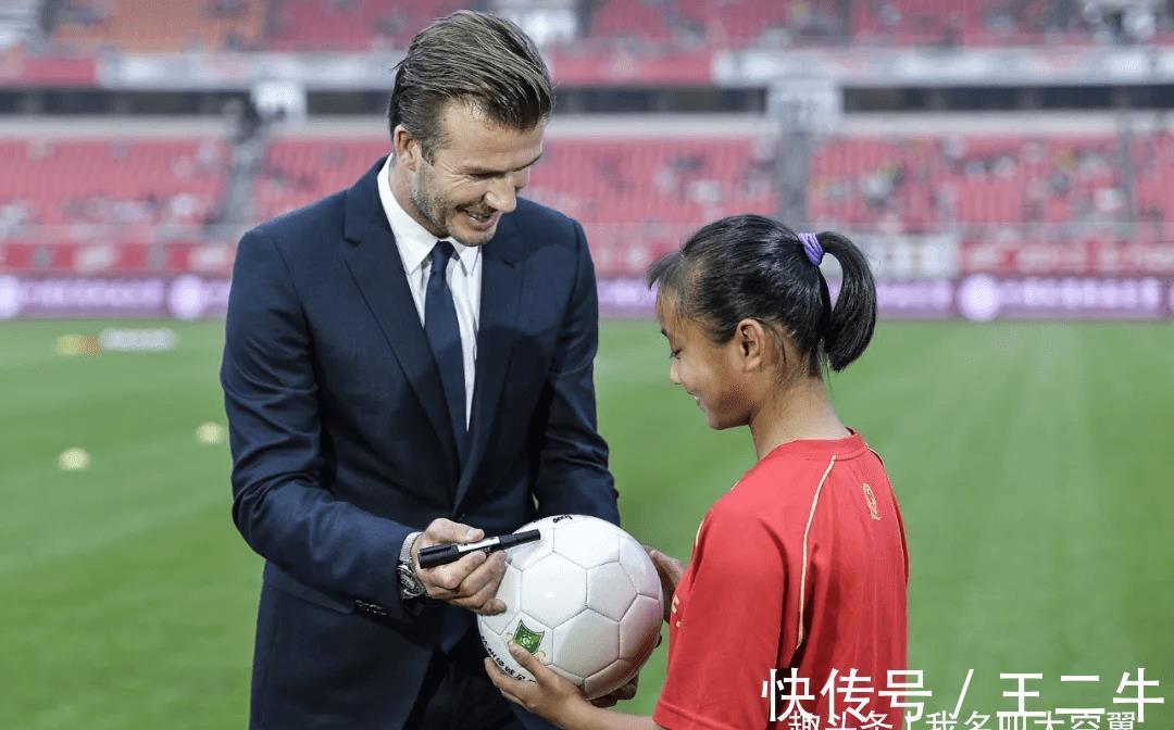 恒大|中国女足夺冠后孙雯接班人浮出水面,不是王霜,也不是唐佳丽