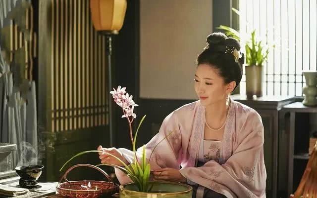 龚美|刘娥如何成为宋朝权后?她真可以和武则天相比?宋仁宗被她害惨了