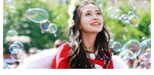 邓超|《跑男》开播至今，邓超王祖蓝相继退出，网友：元老们跑不动了？