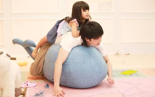 华晨宇承认生娃：没被好好爱过的人，却同样拥有爱人的能力