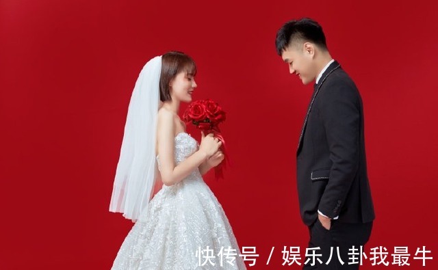 球迷们|恭喜！女排又一美女分享结婚喜讯，婚纱照明艳动人获赞最美队长