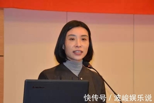 陈小英|她把申通146亿卖给马云,衣锦还乡后,又靠几十元的雨伞再赚百亿