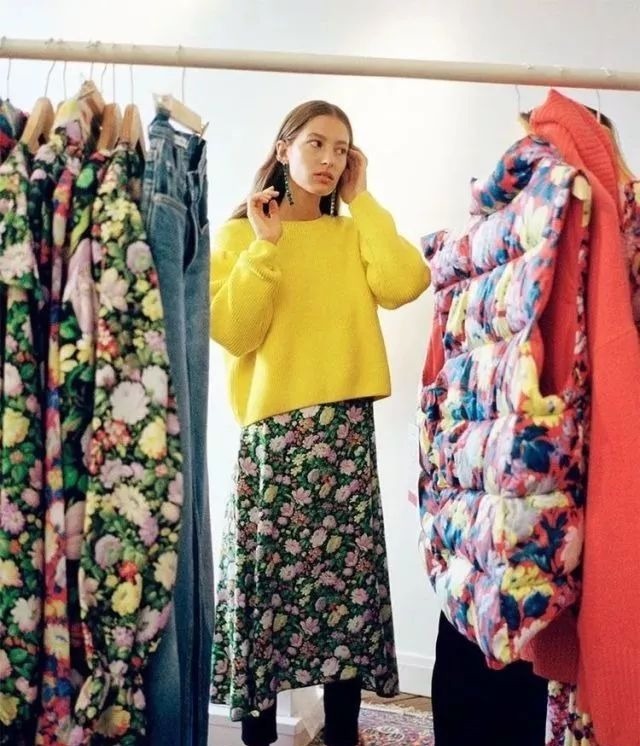 blind 早春穿什么毛衣+半身裙,让你时髦又有文艺范,满满女人味
