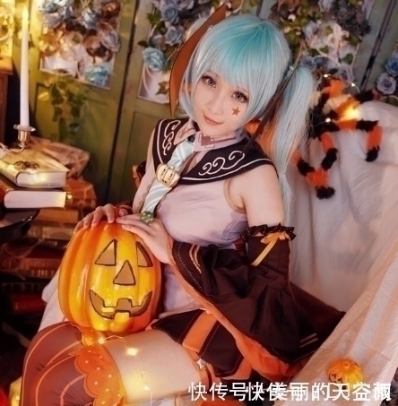 有钱人|初中生cos初音未来，结果却被“鞋子”抢镜，有钱人都这么穿