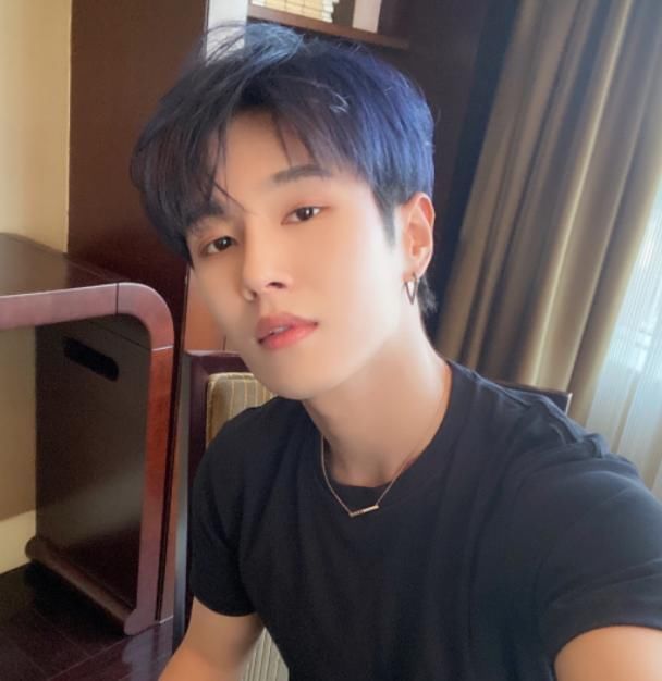 五人|乐华新推五人女团并称“永不塌房”，王一博粉丝心生不满喊话杜华