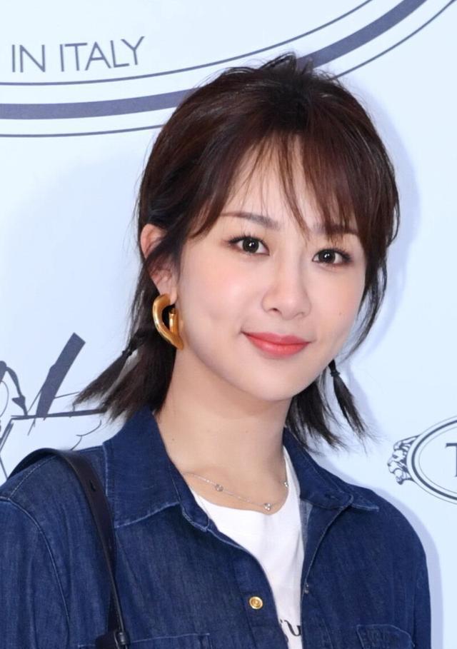 马尾编发|短发也可以甜美可人, 五款好看的短发编发, 减龄又可爱