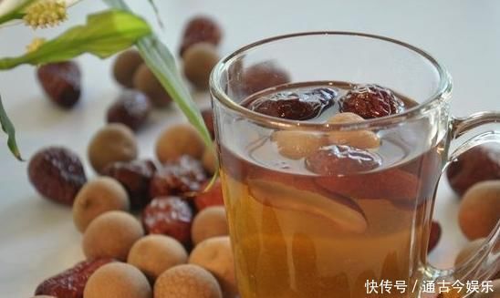 龙眼干|女人到了更年期,易失眠,每天用此物泡水喝,解决失眠气色更好