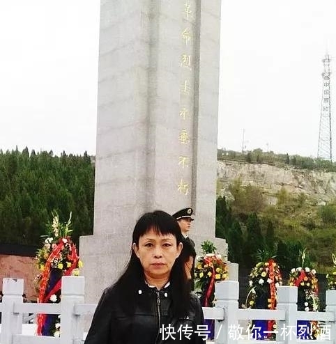 送给|开国中将王近山之女回忆:亲生父亲为何把我送给了他的司机