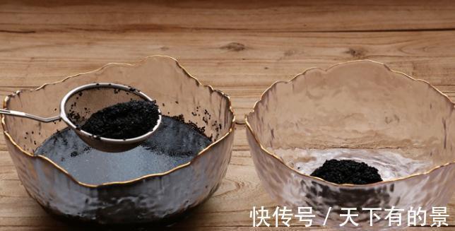 秋天要多吃黑芝麻,教你简单做法,做一次够吃一个月,随吃随取