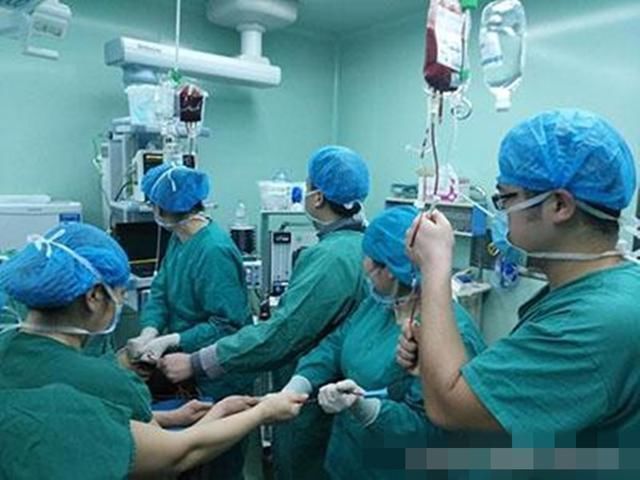 产妇|产妇:我想上厕所“大号”,护士听后脸色变了,连忙飞奔找医生