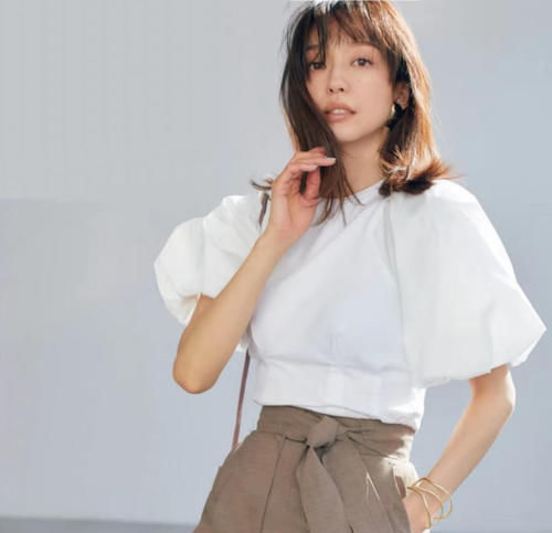 请记住：混搭≠乱搭，14套“甜酷风”搭配练习，带你深挖时髦真相