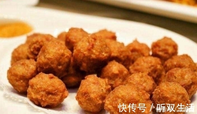 丸子|炸丸子时，万万不要再加淀粉了换成它，丸子外酥里嫩，还不油腻