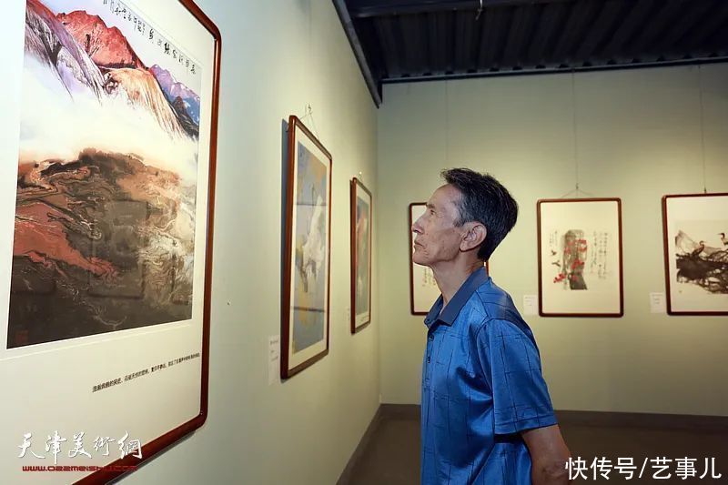 天津长城书画院|意象泼彩 随心运化——“霍然泼彩画展”在天津润松美术馆开幕