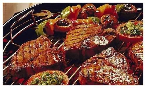 油腻食物|无论男女想身体健康，尽量不要食用这3种食物，早看早受益