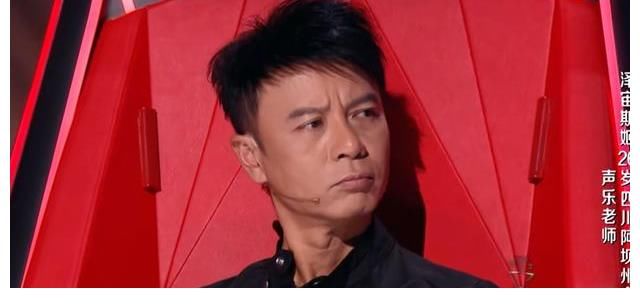 李克勤|《中国好声音》之上过最多期的选手泽宙斯姬