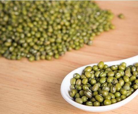 绿豆汤|什么东西不能和绿豆一起吃绿豆的最佳食物是这3种,你了解么