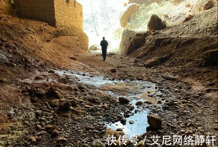 照金|铜川照金大山里有座“红军兵营”