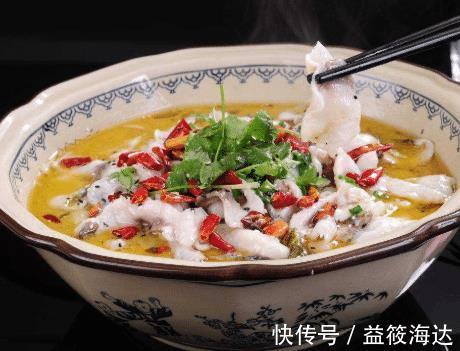 鱼肉|做酸菜鱼时,有人先炒酸菜,有人先加水,都不对,这才是正确做法