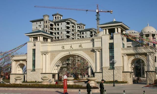 中海|又一央企逆势崛起,拿地超1400亿,成为今年最有钱的地产商