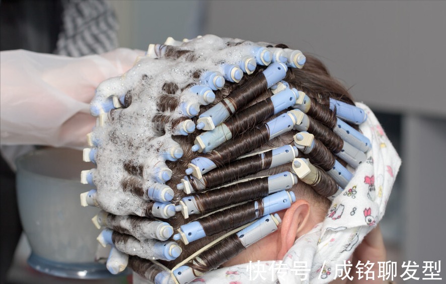 消费水平 “300”和“500”烫头发的区别,不是药水不同,看这三点就明白