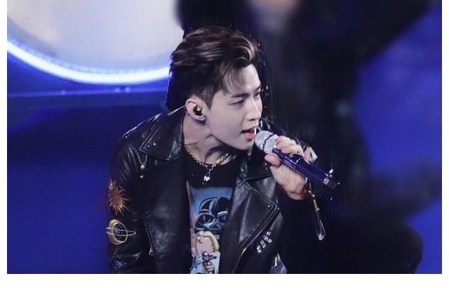 舞者們|《這就是街舞4》花絮公開，張藝興狂派舞被稱贊