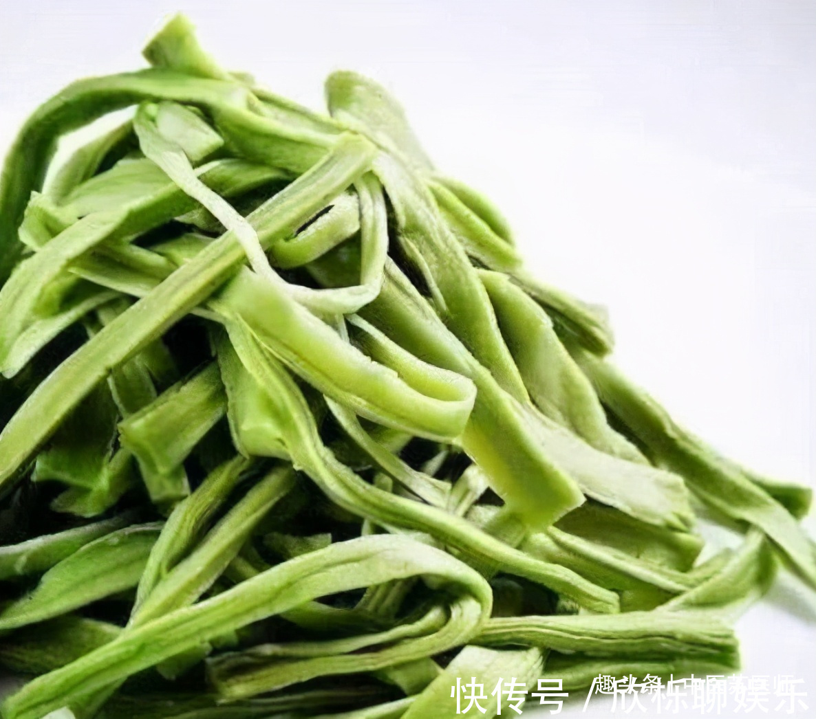 贡菜|女性30岁养生，不妨吃以下食物，减肥瘦身，皮肤细腻，美容养颜