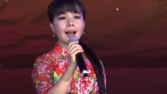 天差地别的王小丫和草帽姐一个低调无冕之王，一个浮夸遭人唾弃