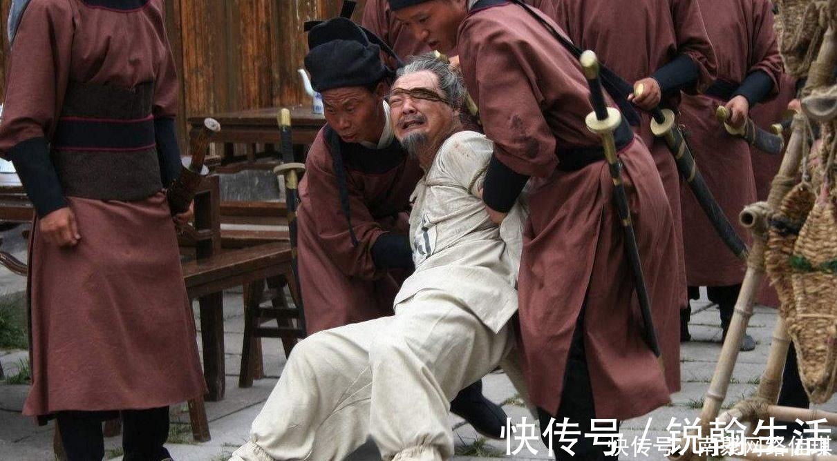 大臣|皇帝上联“老子天下第一”,大臣出的下联堪称绝妙,皇帝:斩了!