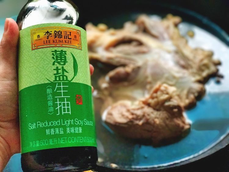 想吃卤牛肉不用再出去买了，自己在家做，味道真赞