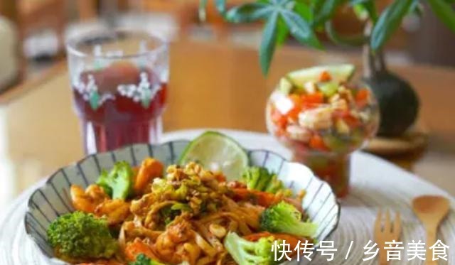 西瓜皮|适合夏日吃的4款泰式料理,简单快捷超美味,谁吃谁喜欢,值得收藏!