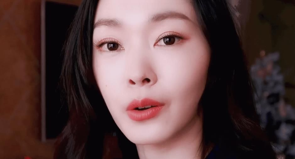 宋轶录化妆vlog，“素颜照”被疯传，女粉：不怕脱粉吗