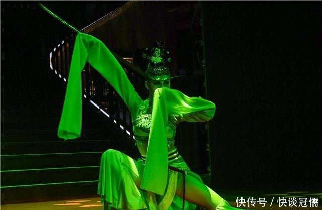 登时间之船对话时尚之都,奏东西交响沉醉世界知音