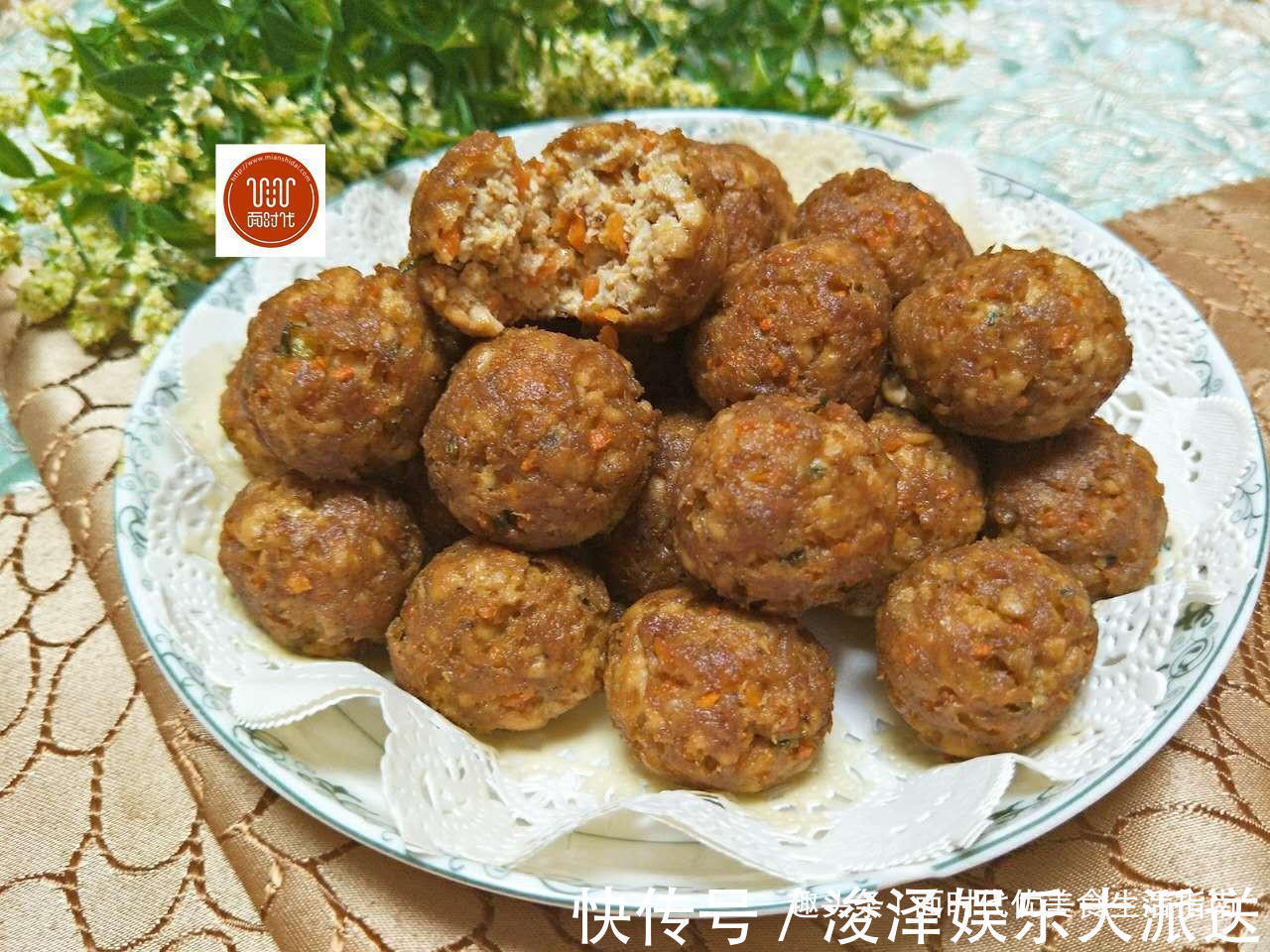 炸豆腐丸子|我炸的豆腐丸子香又嫩,怎么吃都不腻,边炸边吃,端上桌都快没了