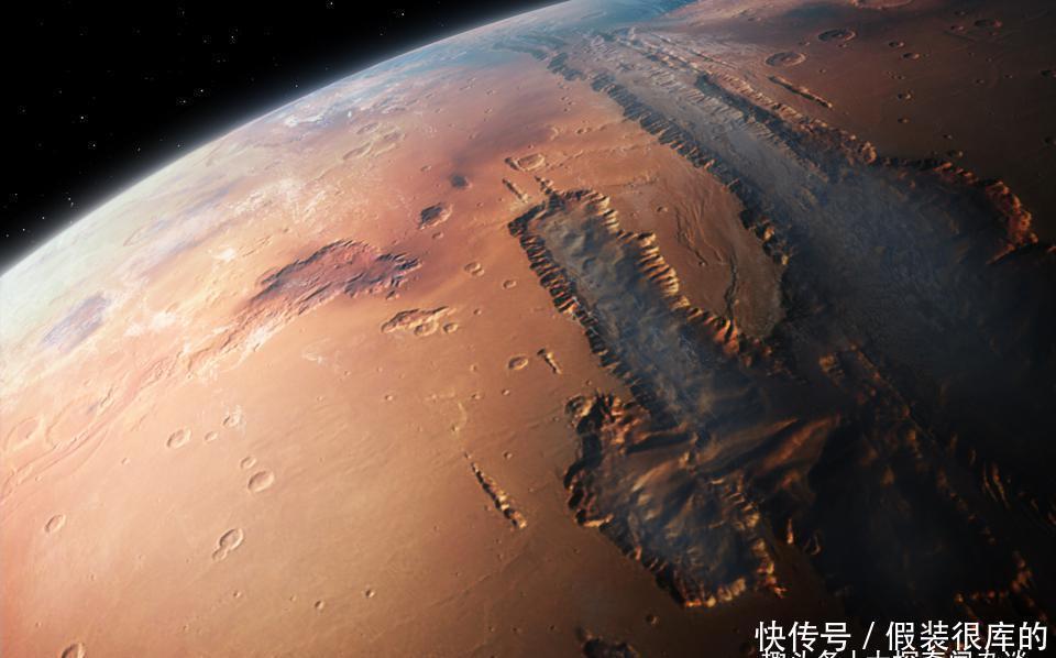 表面 “祝融号”再传重磅消息!已经成功驶上火星表面,开始巡视火星!