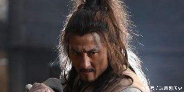 水浒传中的林冲为什么会选择宋江当老大,而不是自己当家