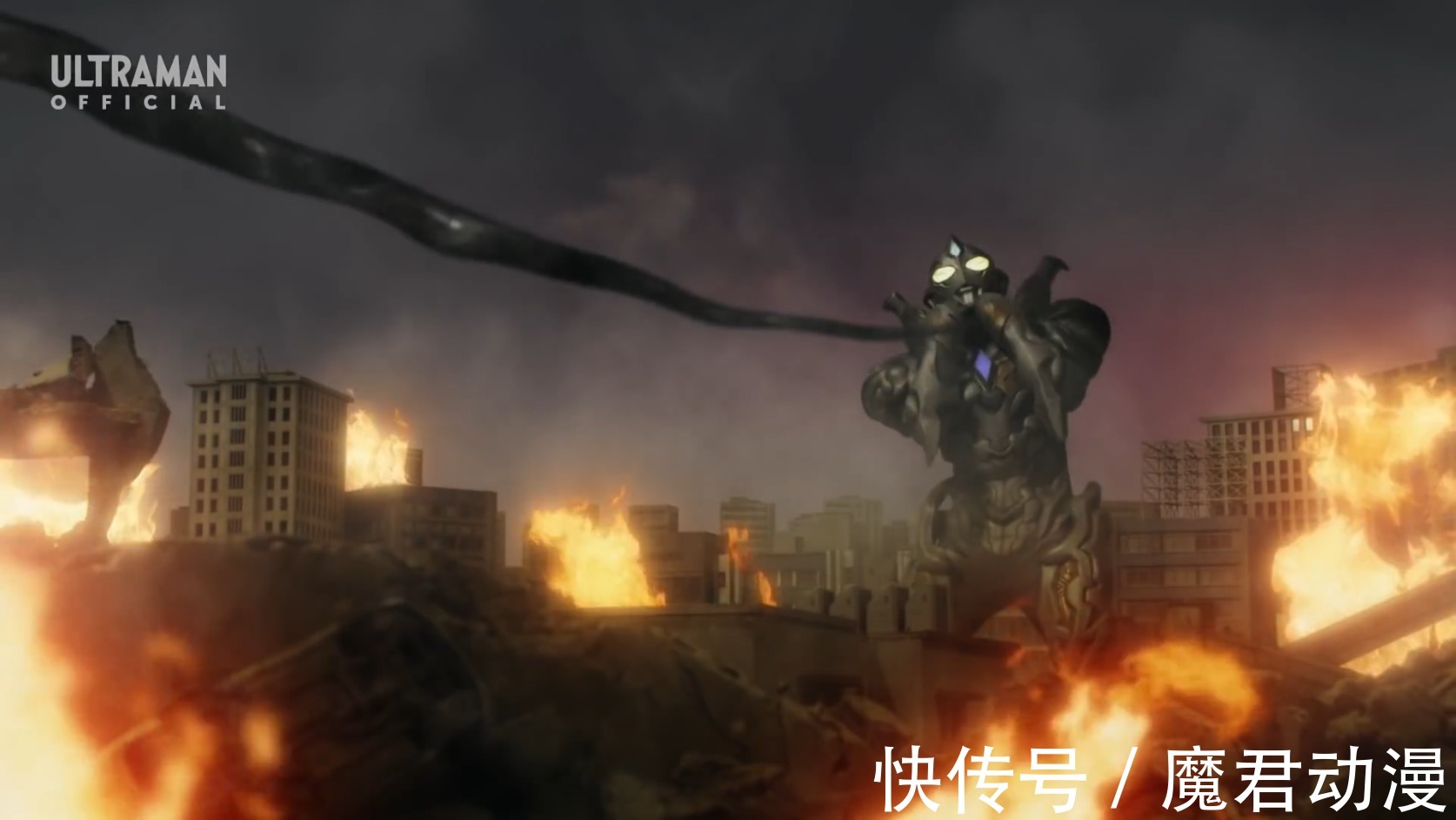 蜜拉|特利迦奥特曼:卡尔蜜拉终其一生,只为最后体验一丝光明的温暖