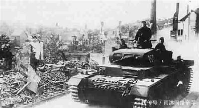 二战|美军二战伤亡最惨一战——突出部之役,德军反击杀伤美军10万