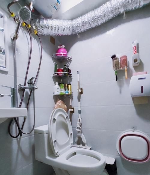 垃圾桶|小夫妻在深圳迷你型仅有13平新房,二人生活很充足,估计你没见过