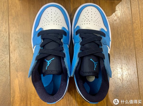 jordan 鞋狗穿搭 篇八：秋日亮蓝·篇十五·Jordan 1