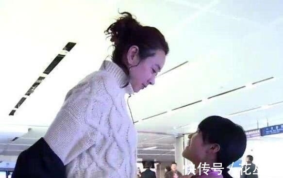 城市妈妈|《变形计》唯一幸运的农村女孩，没被退货还得到城市妈妈哥哥宠爱