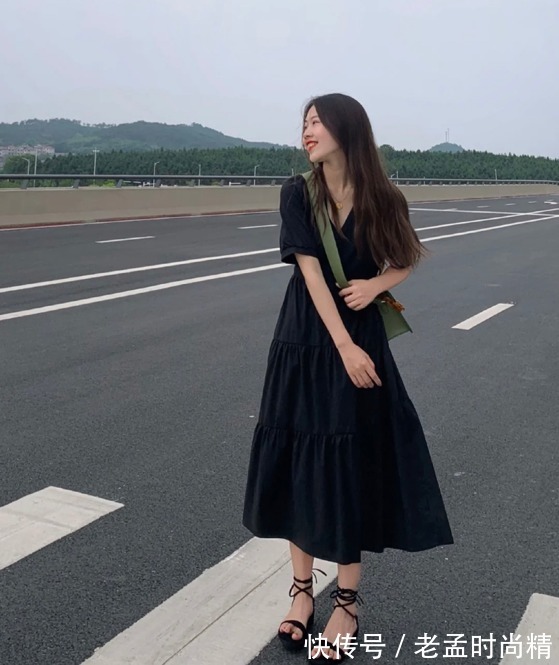 裙子|黑色系裙子也太显气质了!高级大方又显瘦