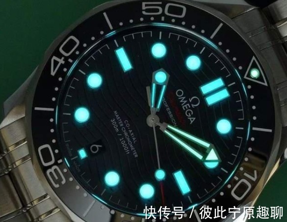 欧米茄|欧米茄海马300和宝珀五十噚5000，应该如何选择？