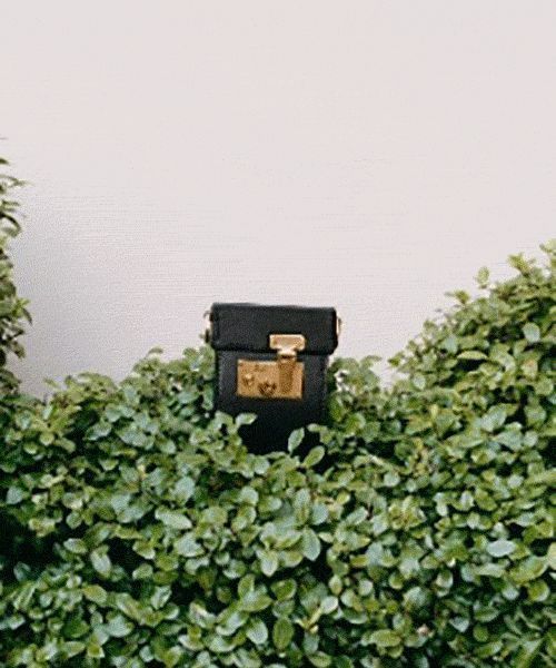 LOCK BAG IN LONDON Lock Bag伦敦巡礼